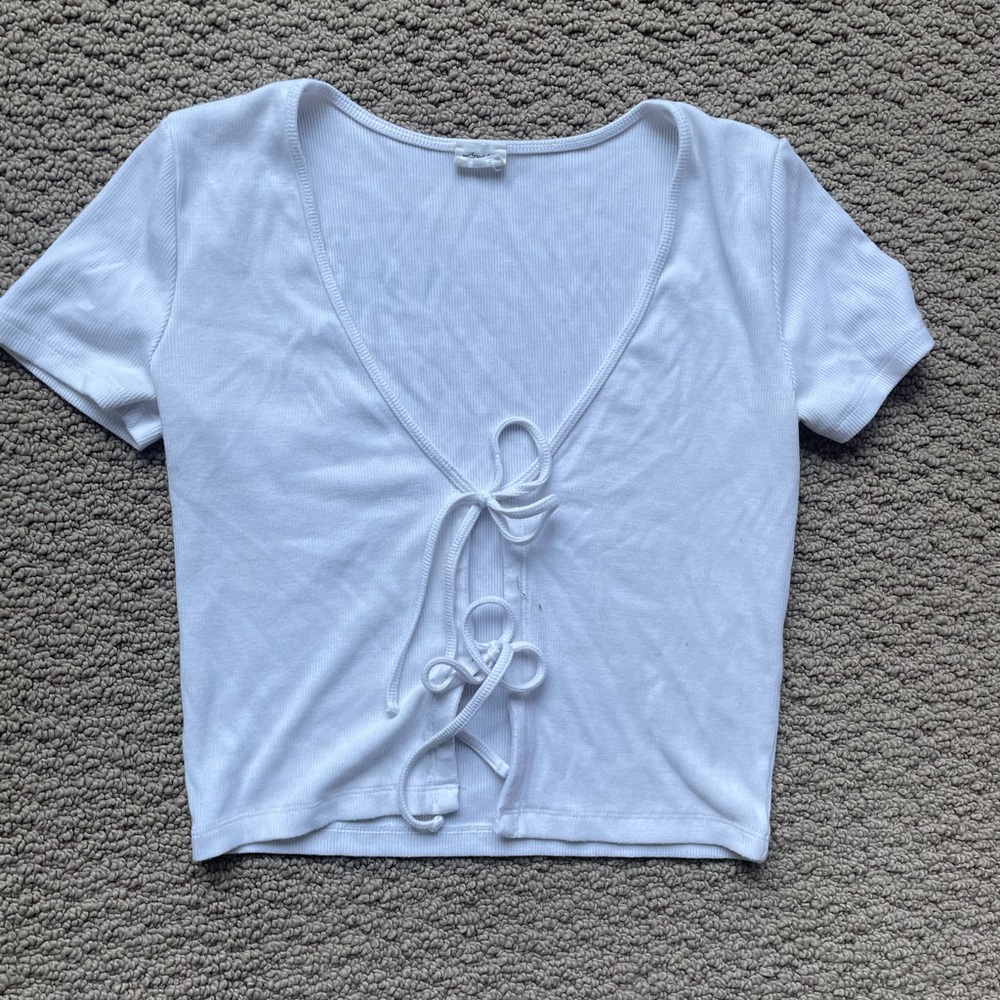 aritzia wilfred white front tie baby tee